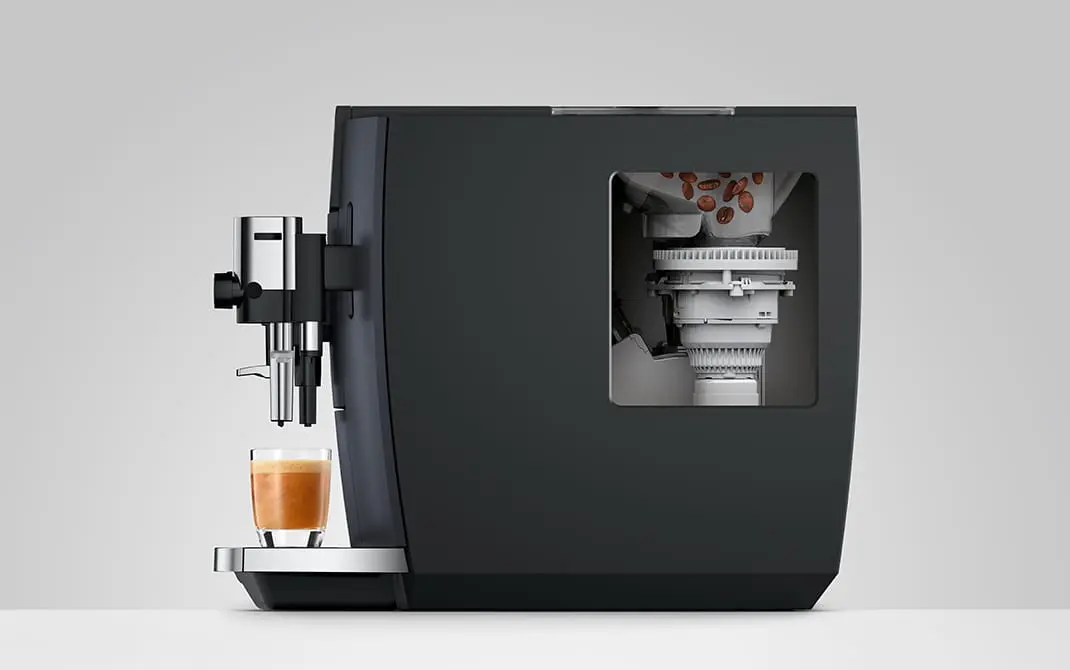 JURA E8 Cosmic Black